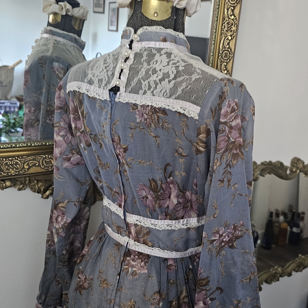 Gunne Sax Maxi Dress - Picture 2 of 5